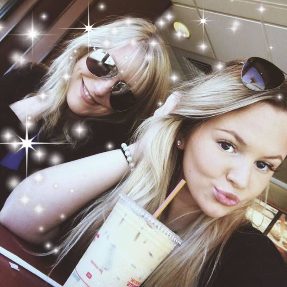 Meet your Posher, Madeline